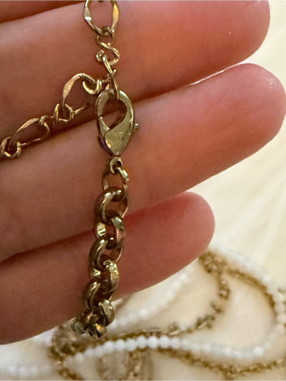 🐩Gold & White🐩 Layered Teardrop Crystal Necklace - Women Jewelry - Picture 4 of 4